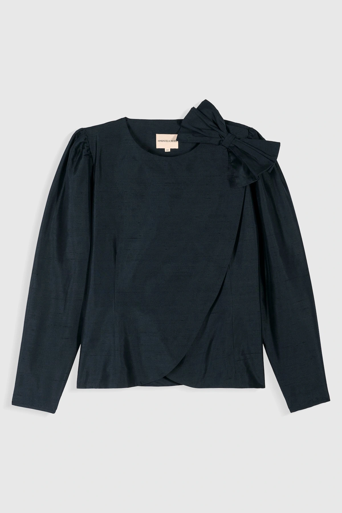Belinda's Breeze: Effortless Chic Blouse for Sunny Days!